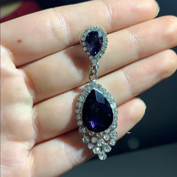 Earrings - Picture 2 of 2